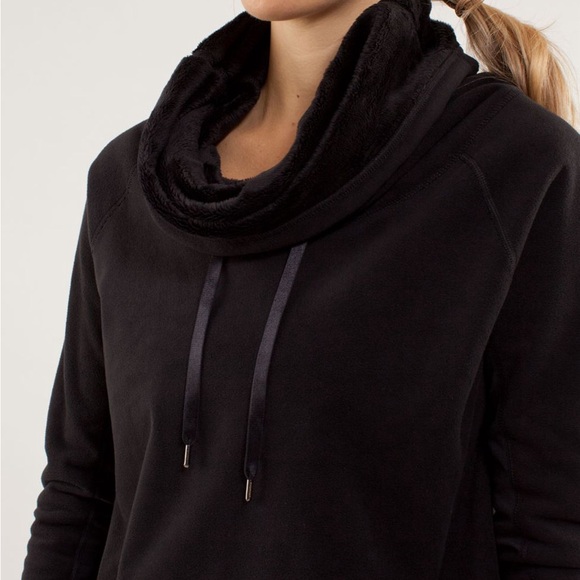 Lululemon don’t hurry be happy pullover size 4 - Picture 3 of 4